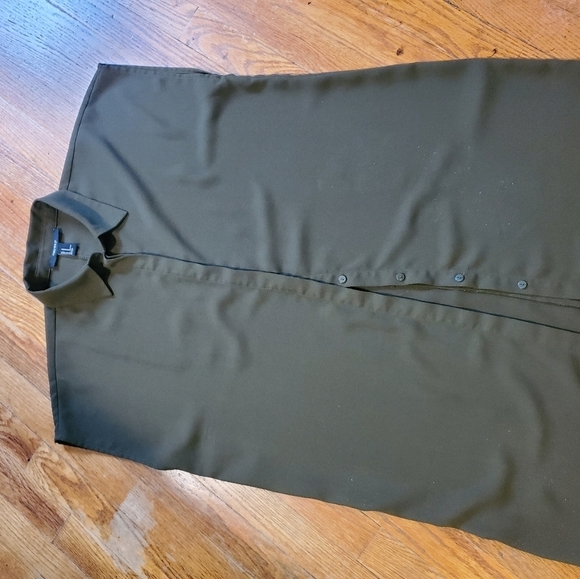 Forever 21 Olive Green Midlength Blouse Size Medium - Picture 7 of 7